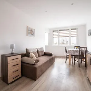  Apartament Hallera Street